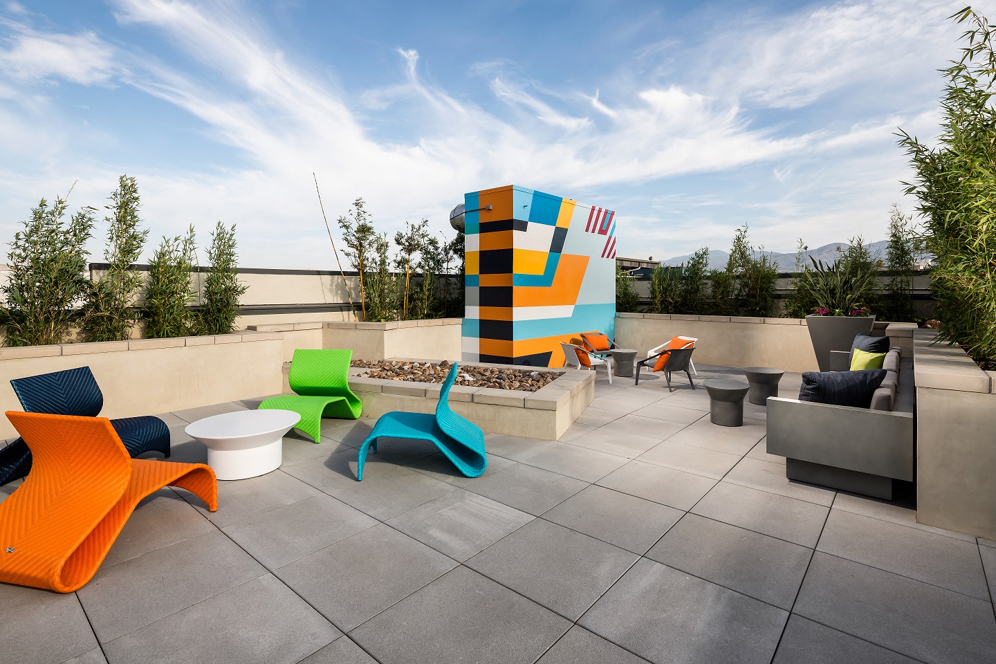 Corona, CA Metro at Main Apartments exterior pool