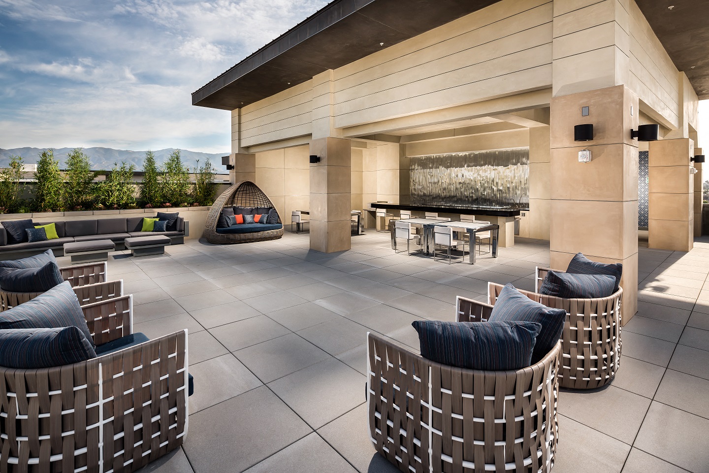 Corona, CA Metro at Main Apartments exterior pool