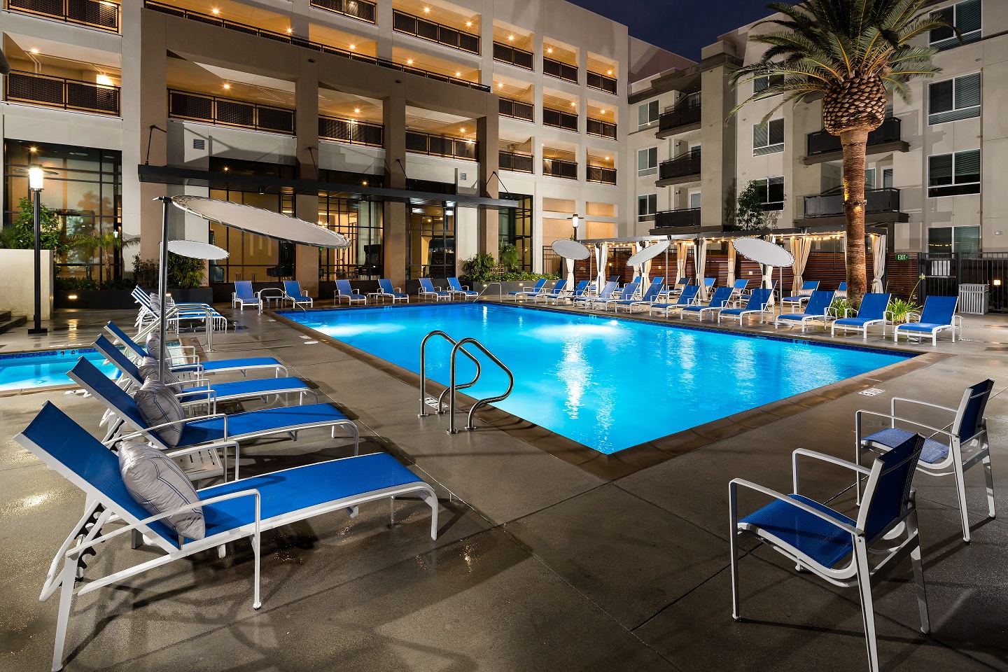 Corona, CA Metro at Main Apartments exterior pool