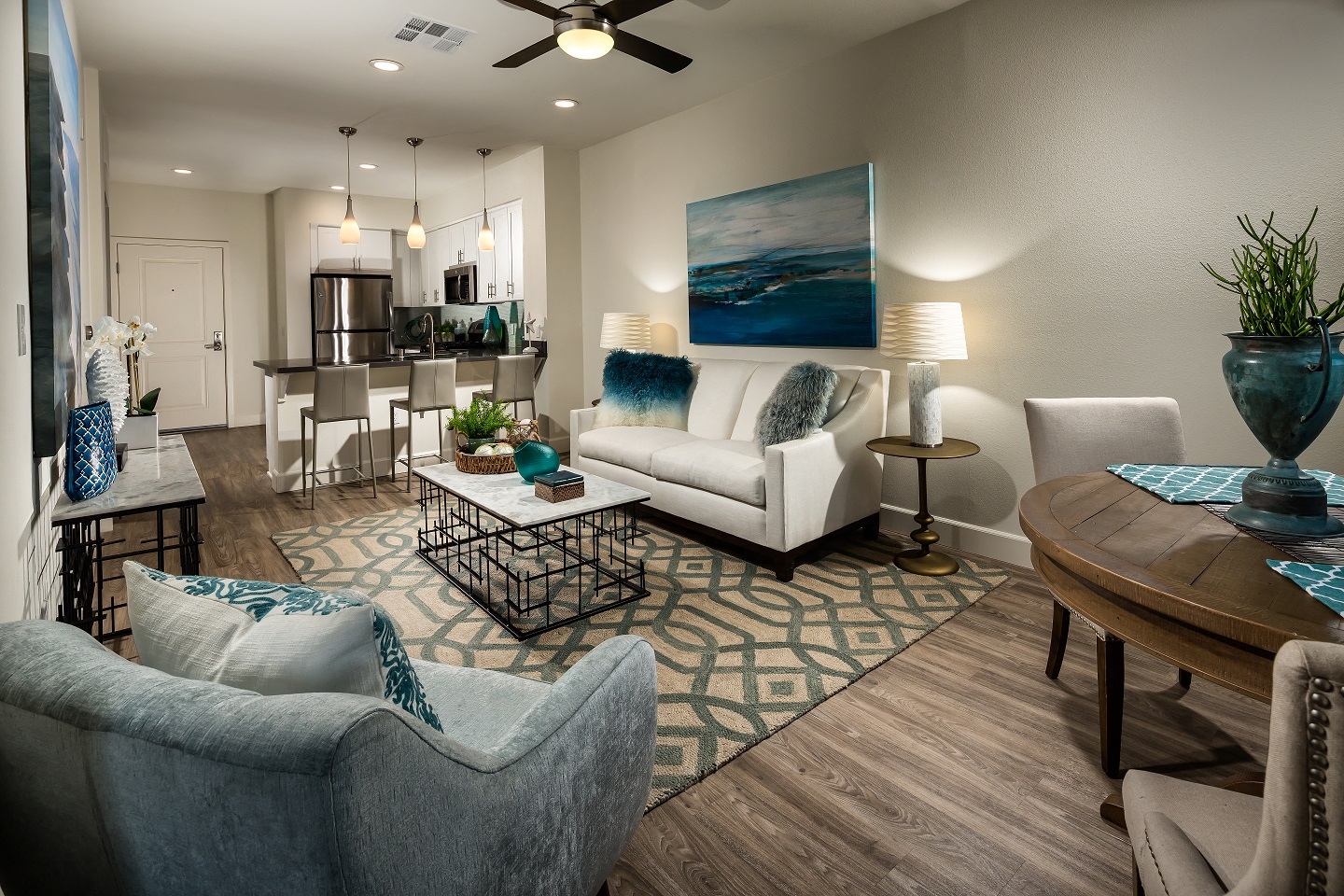 Corona, CA Metro at Main Apartments living room