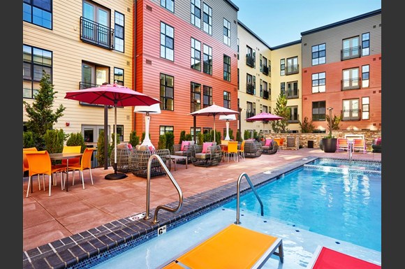 Rowlock Apartments 6380 Ne Cherry Dr Hillsboro Or Rentcafe