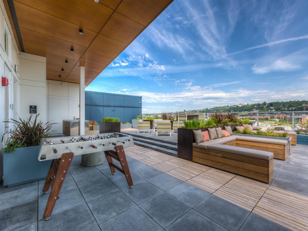the roof terrace has views of the city and the mountains