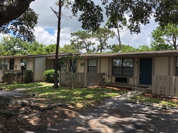 1530 Windwood Dr. NE - Office Studio-2 Beds Apartment for Rent - Photo Gallery 3