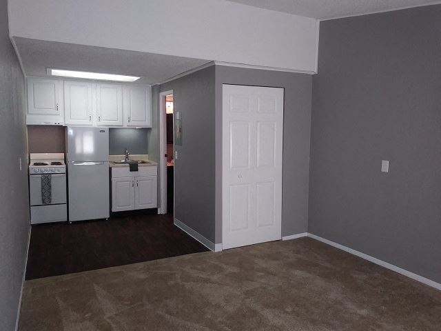 210 Interchange Drive NE Studio-2 Beds Apartment for Rent - Photo Gallery