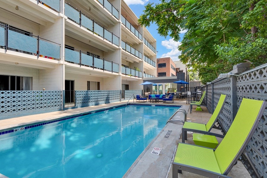 the swimming pool at our hotel