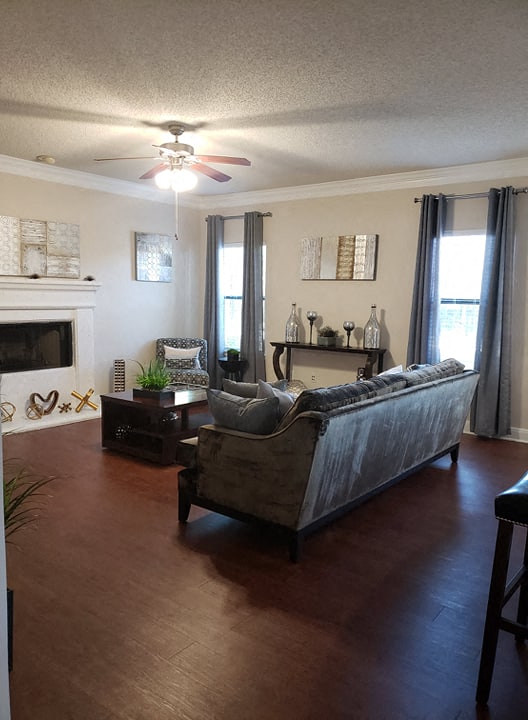 San Brisas Apartments