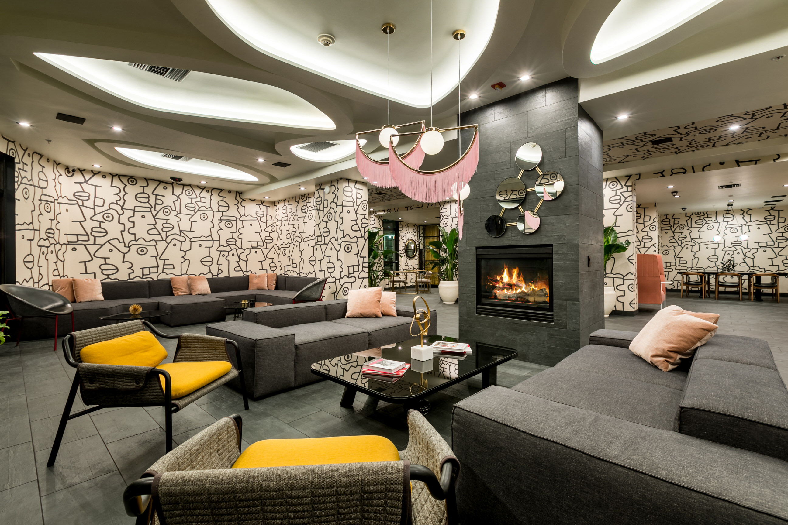 11179 Weddington Street Studio-1 Bed Apartment for Rent Photo Gallery 1