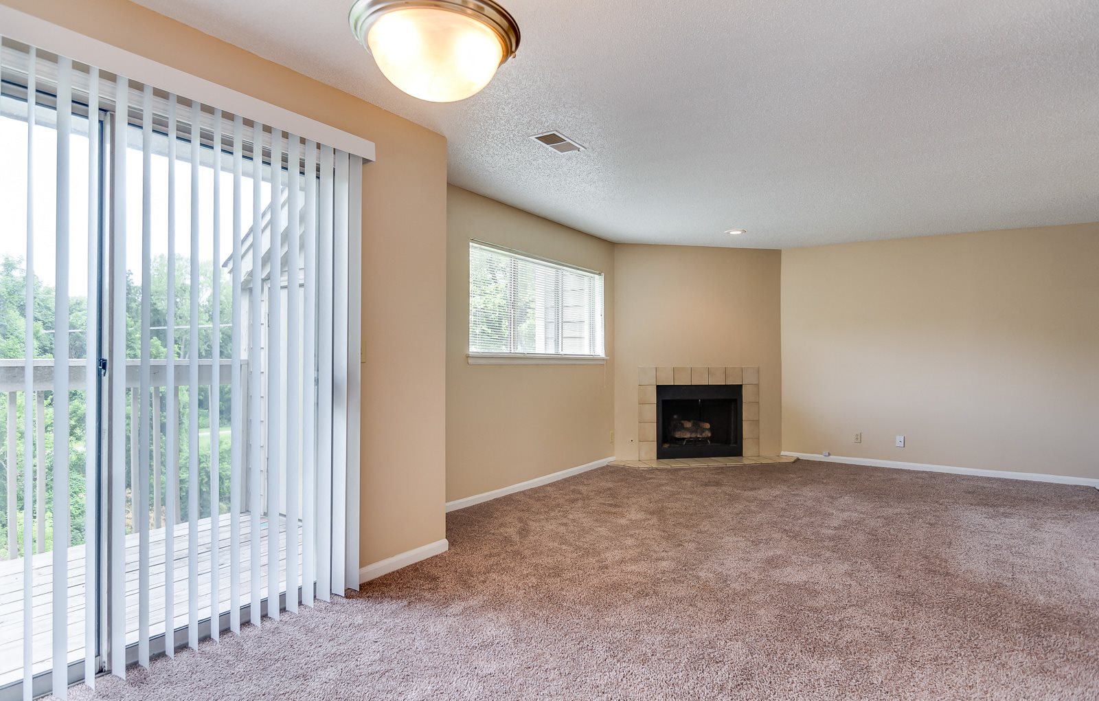 The Retreat at Woodlands Apartments Apartments in Kansas City, MO