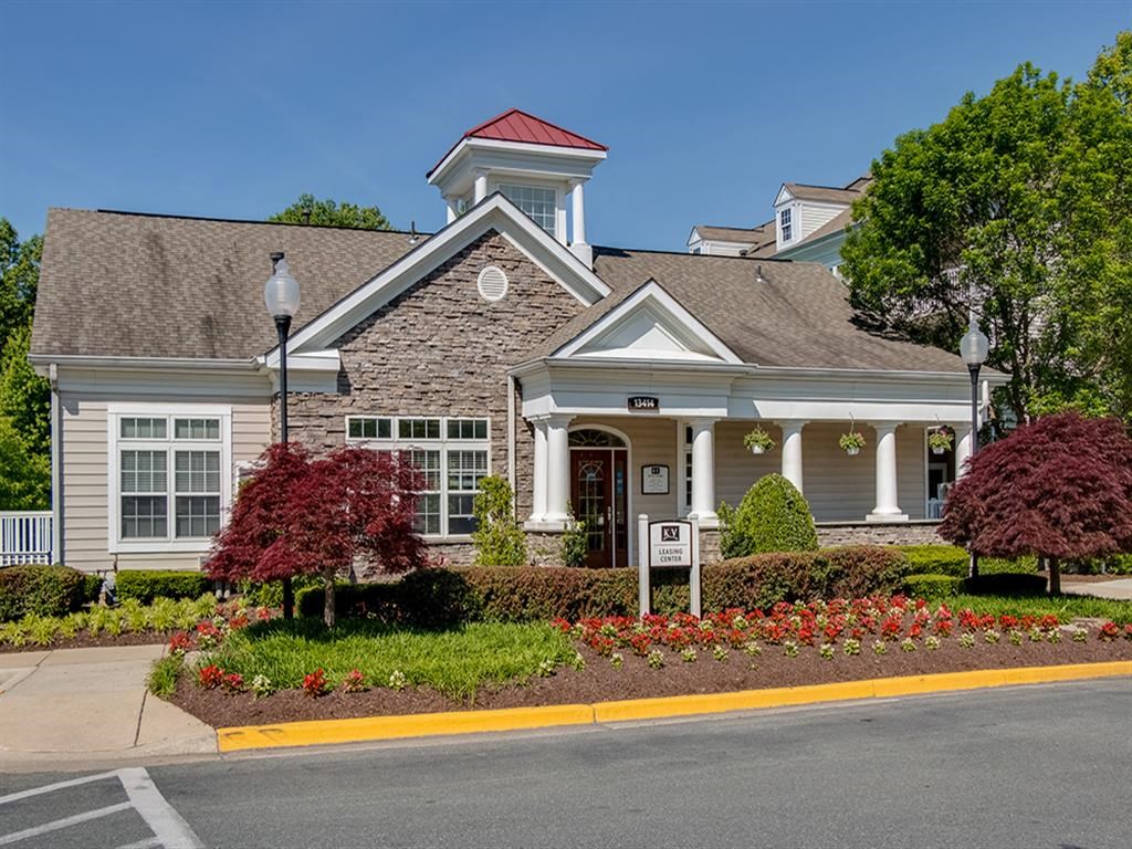 The Park at Kingsview Village Apartments, 13414 Daventry Way