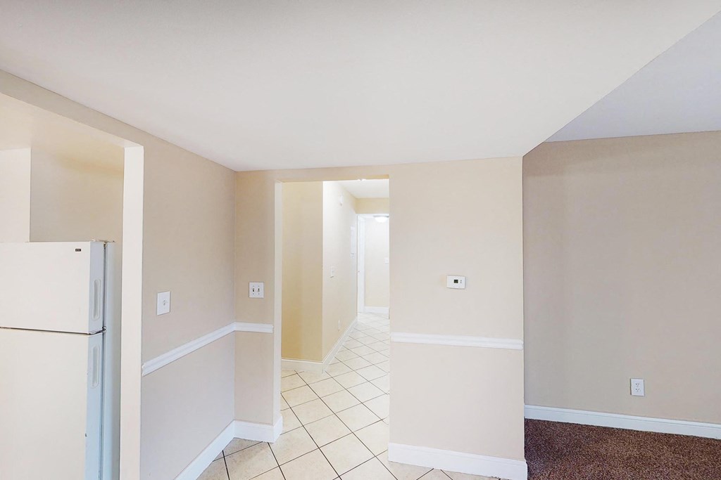 Hallway at The Wynds, Kettering, 45429