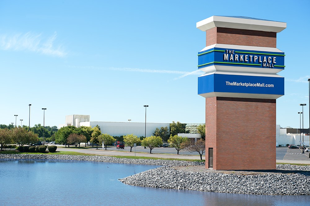 Henrietta Highlands Apartments, 41 Highmanor Drive, Rochester, NY