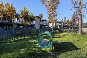 1203 E. Central Ave 1-2 Beds Townhouse for Rent - Photo Gallery 6