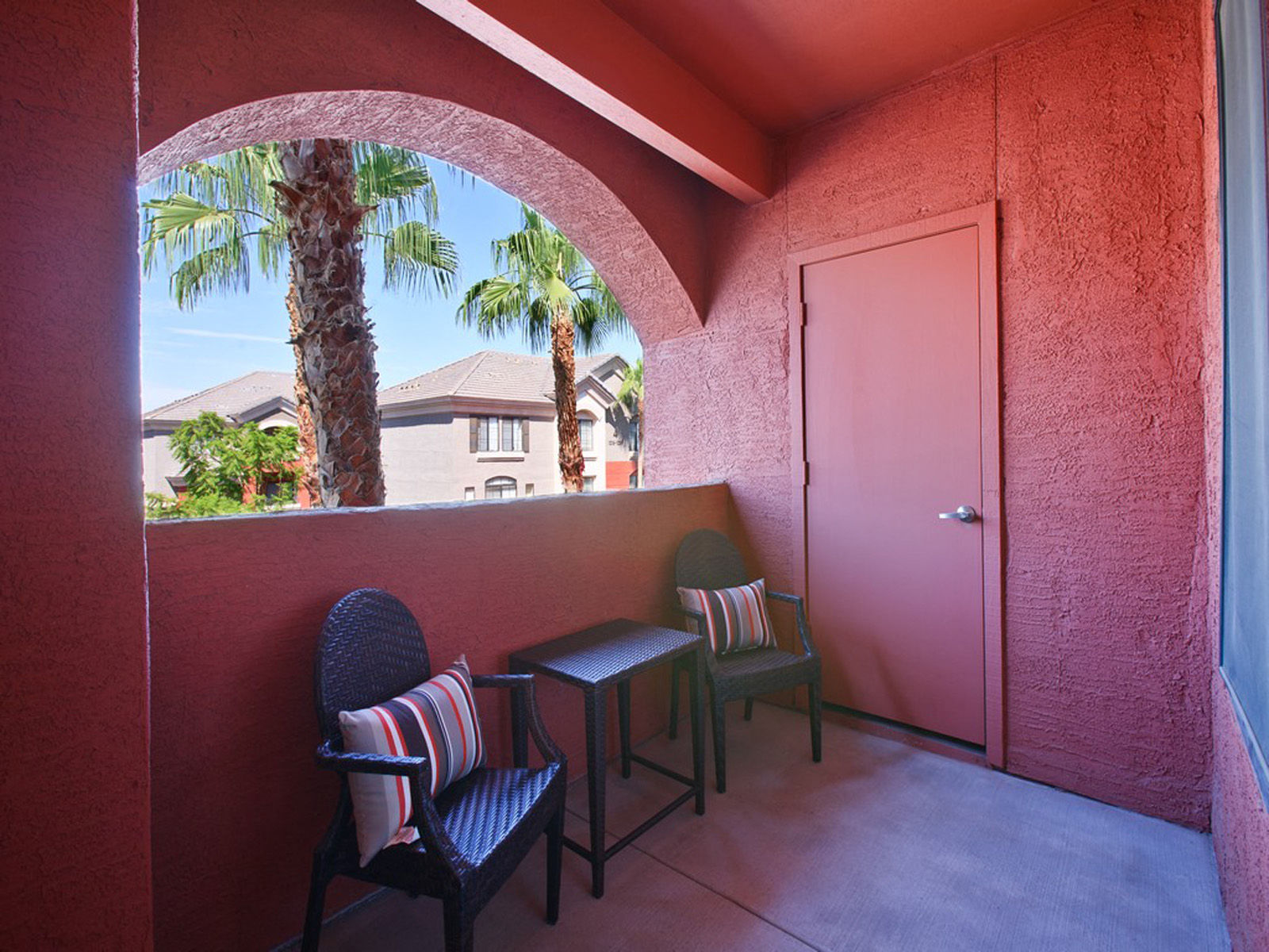 Photos and Video of Alanza Place in Phoenix, AZ