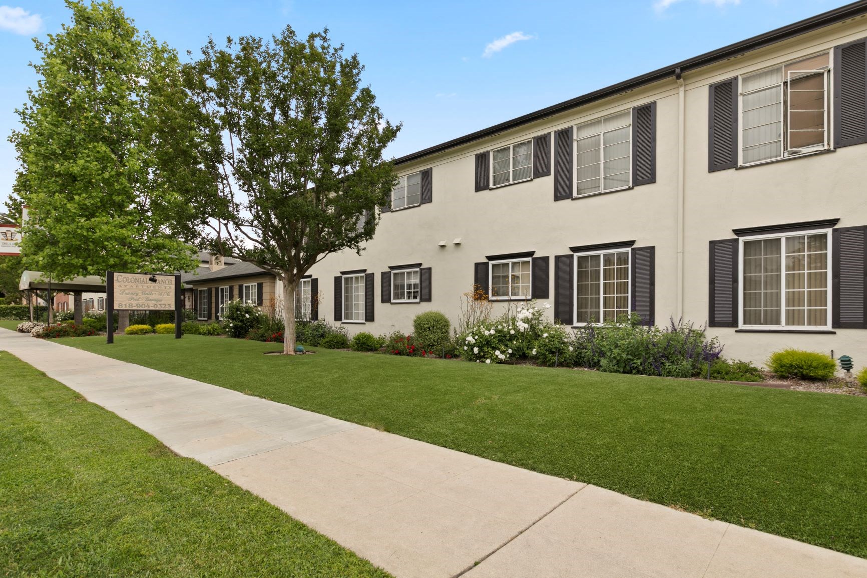 Van Nuys Apartments Colonial Manor Photo Gallery