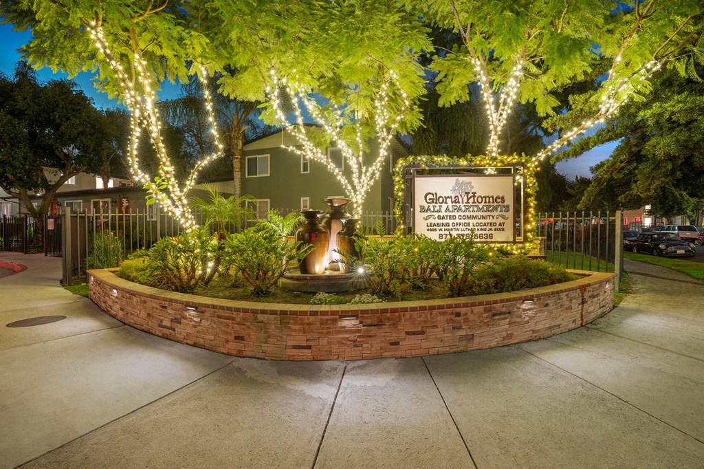 Fountain at Gloria Homes Apartments, Los Angeles, California