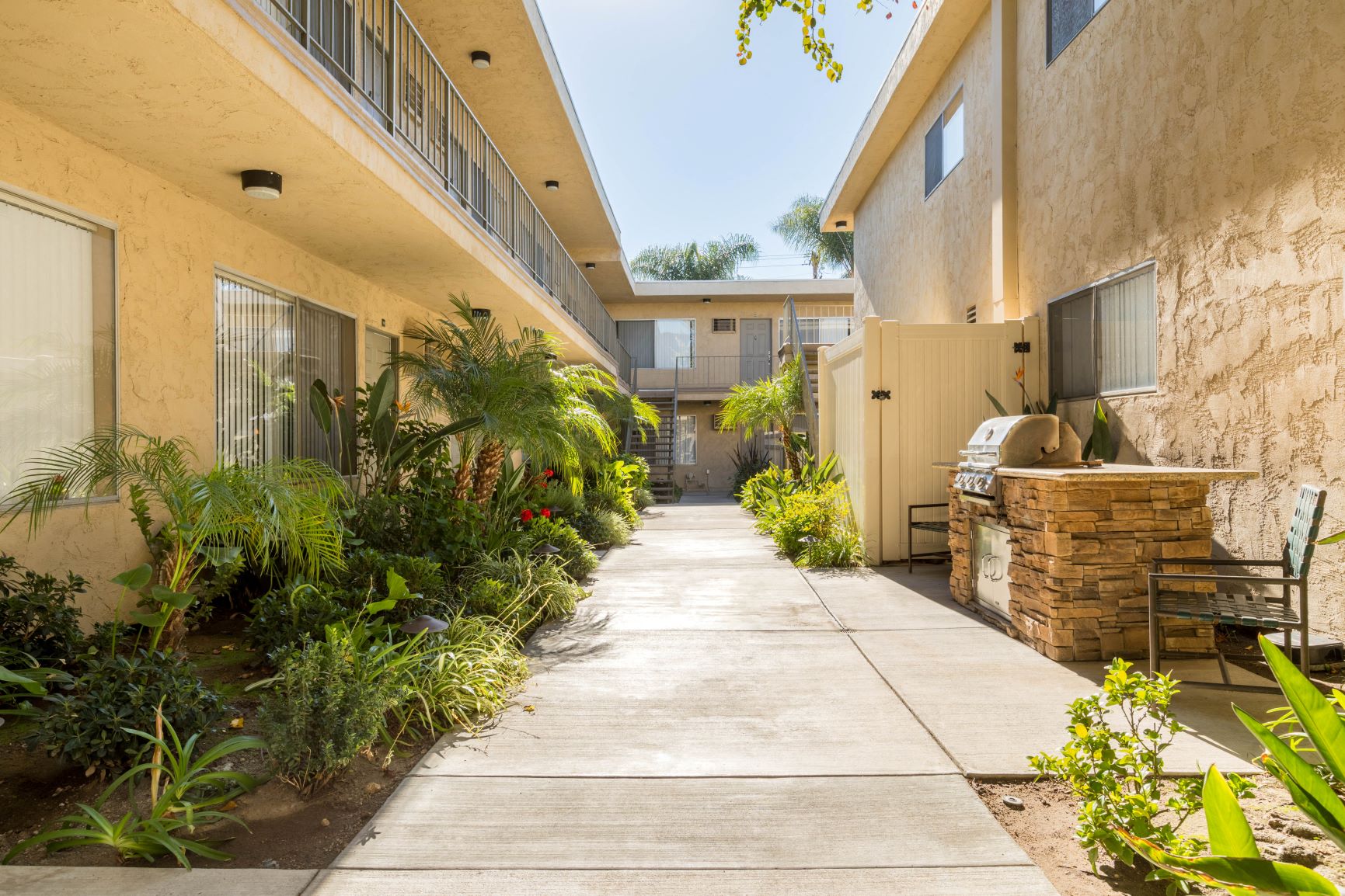 Sherman Oaks Luxury Apartments for Rent Parkview Terrace