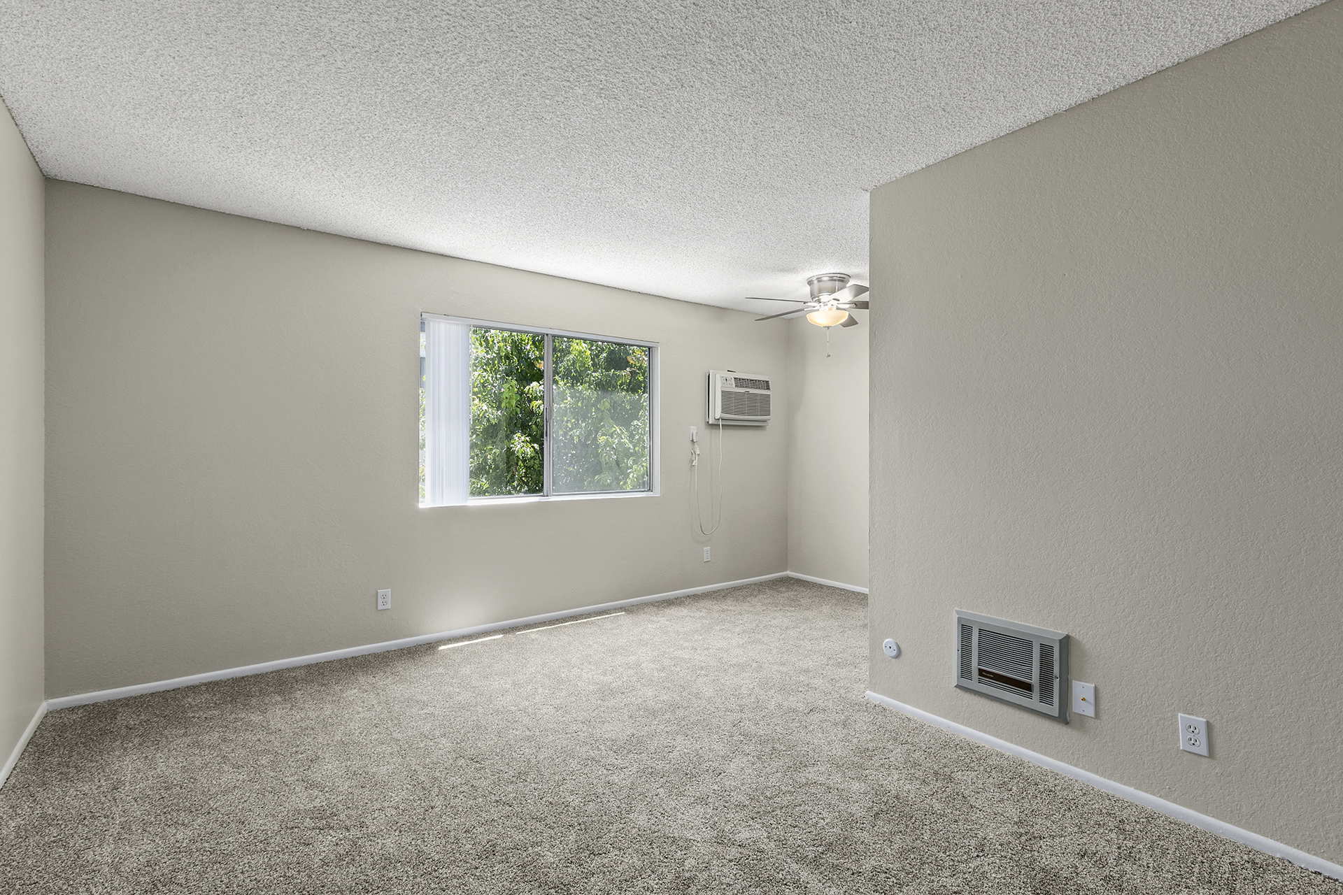 West Hills CA apartments bedroom