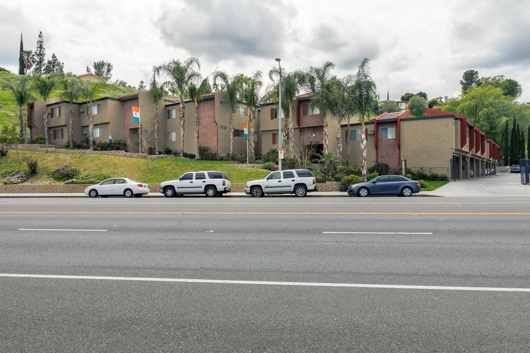 Topanga Canyon Apartments, 9035 Topanga Canyon Blvd., West Hills, CA
