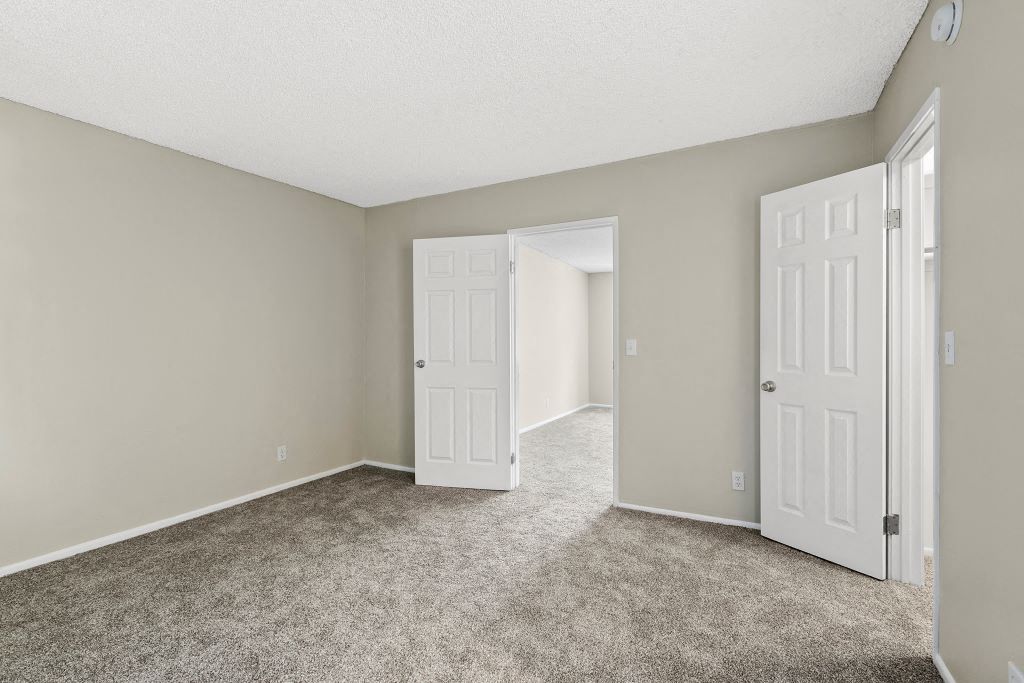 Apartments for rent in West Hills CA master bedroom