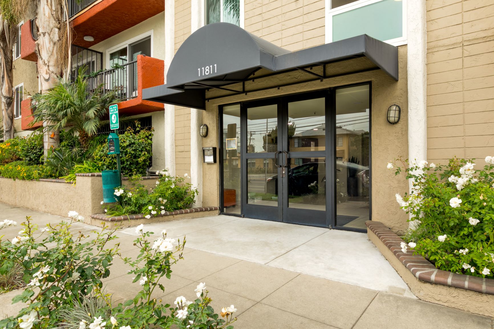 Culver City Apartments Front