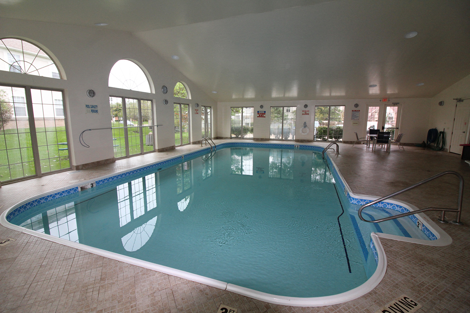 Brookwood Farms Apartments Apartments in South Lyon, MI