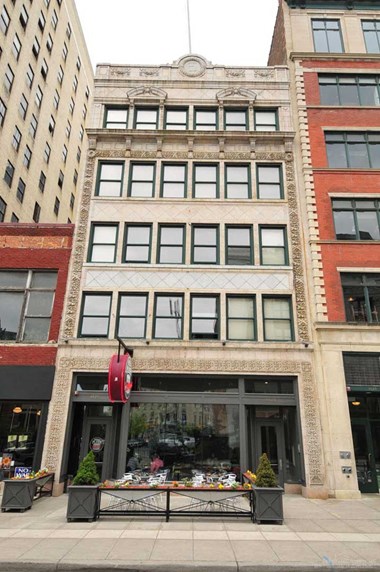 1525 Broadway St. 1-3 Beds Apartment for Rent - Photo Gallery 1