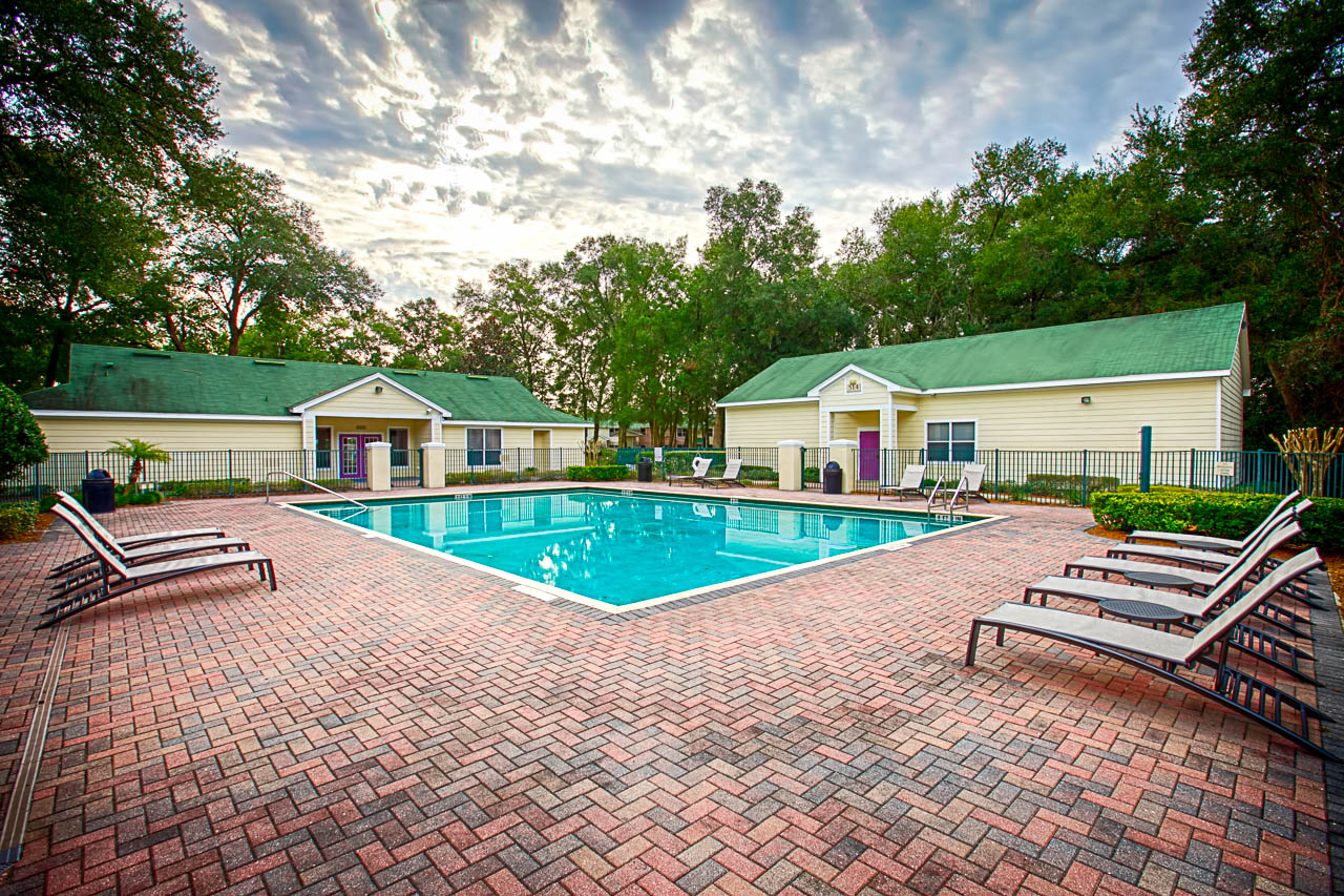 Enclave at Pine Oaks Apartments in Deland, FL