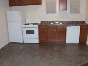 2254 N. Southport 1 Bed Apartment for Rent - Photo Gallery 6