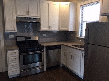2315 N. Southport 1-3 Beds Apartment for Rent - Photo Gallery 12