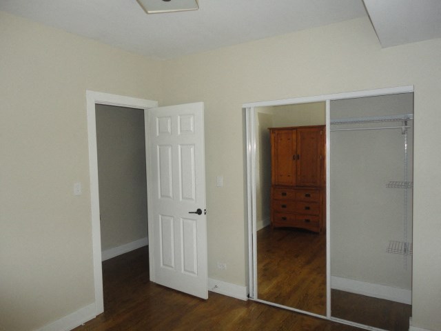 full interior paint of all walls and doors in a room