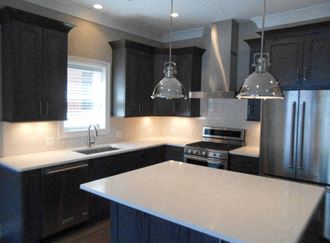 874 W. Lill 2-4 Beds Apartment for Rent