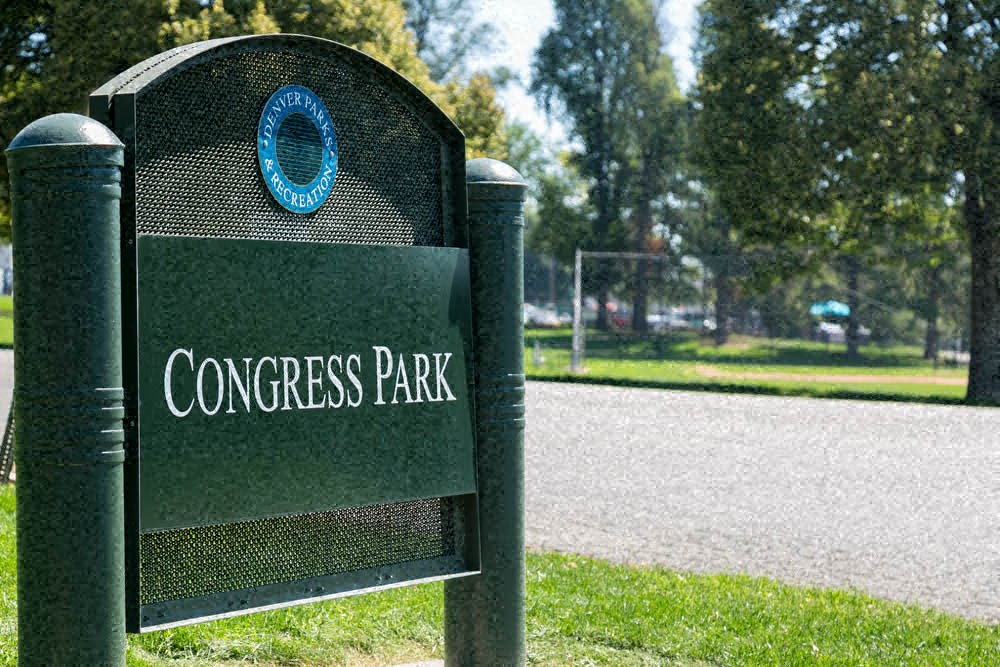 a sign park in a park