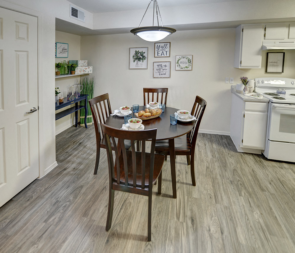 Photos and Video of Cottonwood Crossing Apartments in Casa Grande, AZ