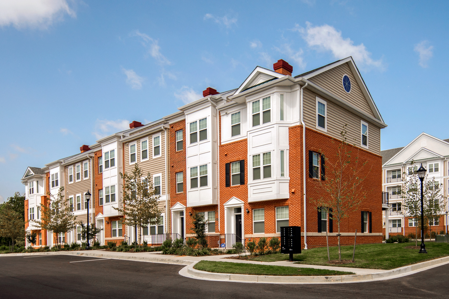 Brompton House Apartments  Townhomes