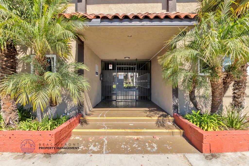 the building in which the apartment is located