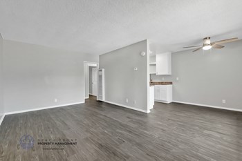 930 N. Unruh Ave. 1-2 Beds Apartment for Rent - Photo Gallery 5