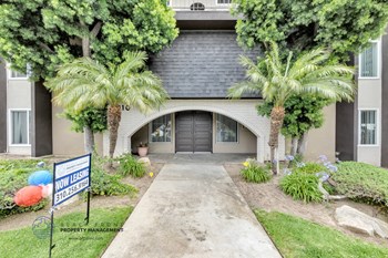 910 Enterprise Ave. 1-3 Beds Apartment for Rent - Photo Gallery 2