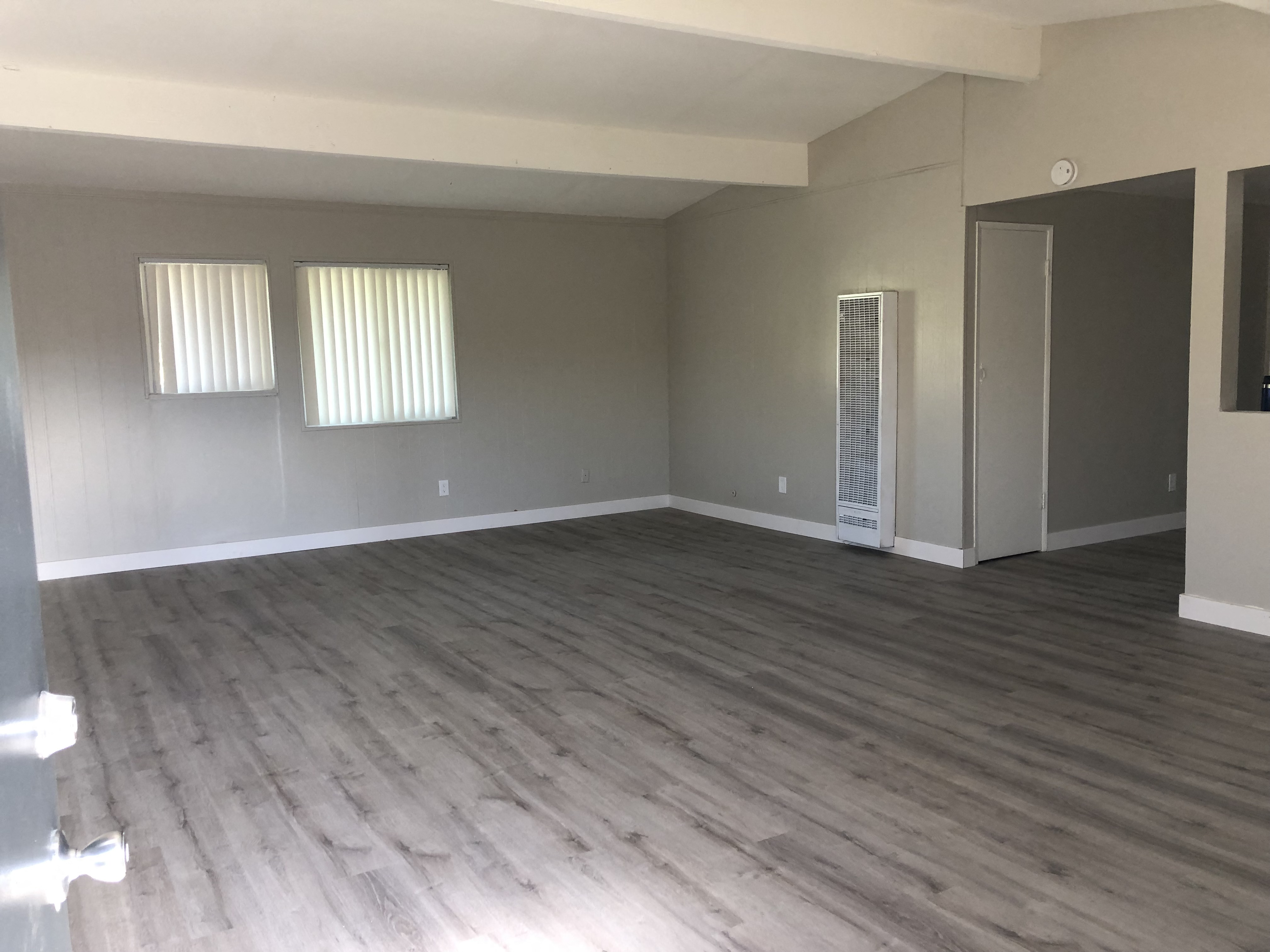 331 E. Wakefield Ave. 4 Beds Apartment for Rent - Photo Gallery 7