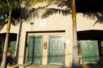 2220-2222 S. Pacific Ave. 1 Bed Apartment for Rent