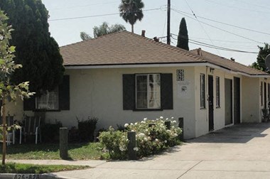 822-828 S. Flower St. 1-2 Beds Apartment for Rent