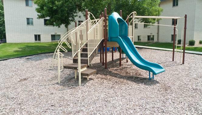 The Oaks Of West Saint Paul