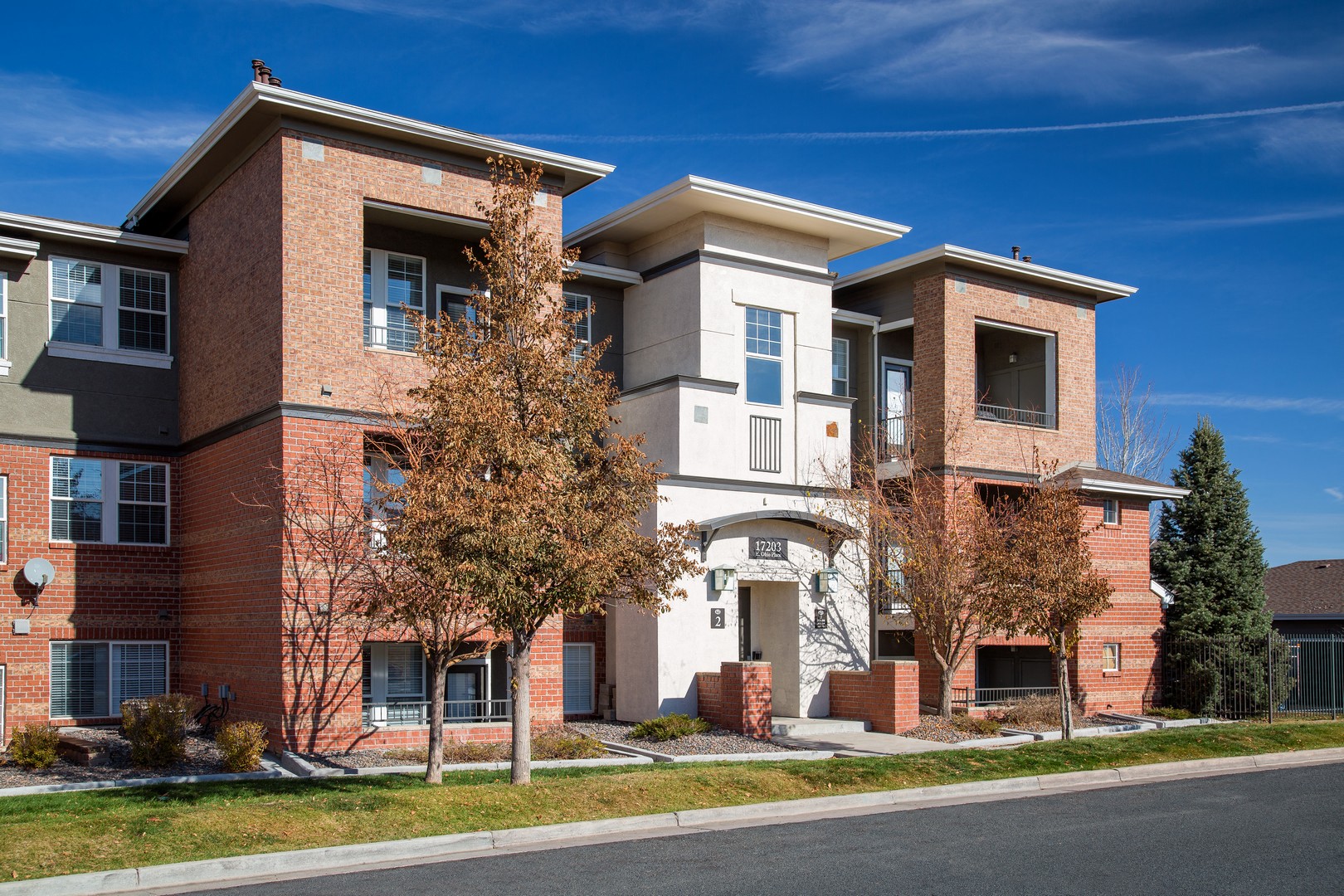 Bristol Village Apartments 17201 E Walsh Way Aurora Co Rentcafe