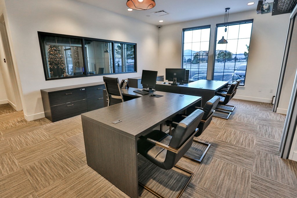 Leasing Office at The Vineyards of Colorado Springs, Colorado Springs, 80920