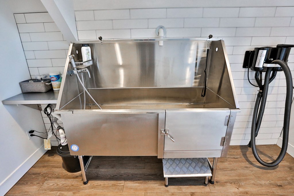 Pet Care Center at The Vineyards of Colorado Springs, Colorado