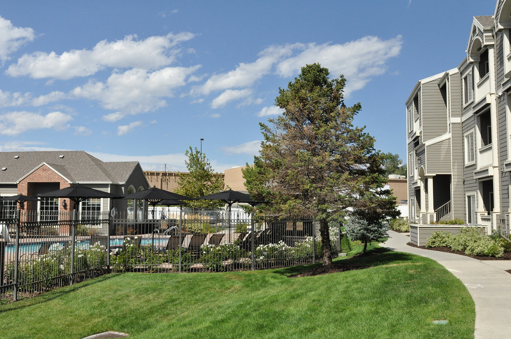 Orem, Utah Canyon View Apartments Exterior