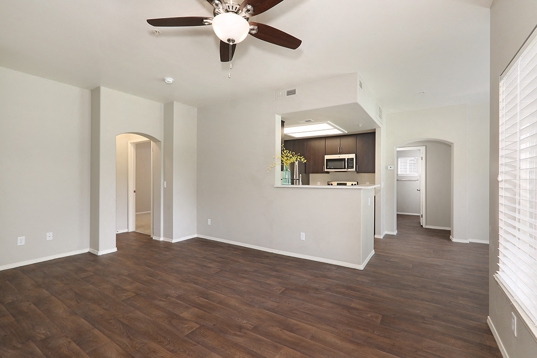Orem, Utah Canyon View Apartments living room