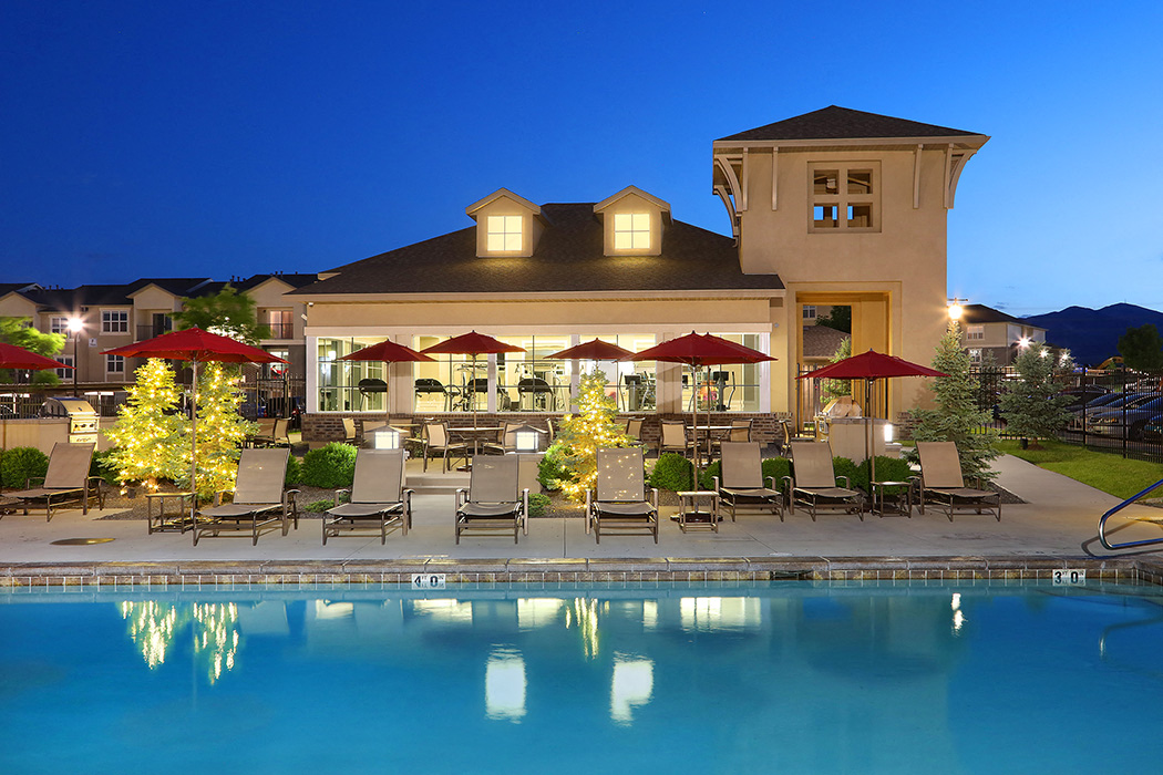West Jordan, UT Boulder Canyon Apartments pool
