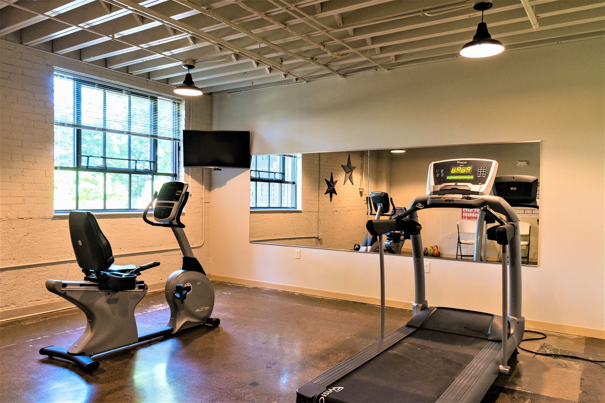 Exercise Room - Elliptical & Treadmill
