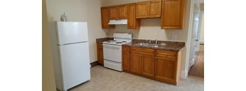 3 bedroom 1 bathroom