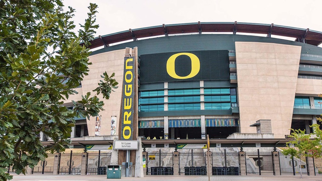 a large building with a large o on the front of it